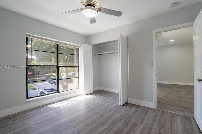 Building Photo - 6211 SW 116th Pl