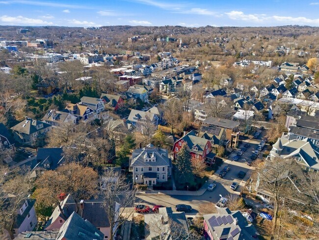 Building Photo - 23 Olmstead St