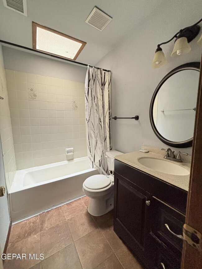 Building Photo - 10960 Ernie Banks Dr