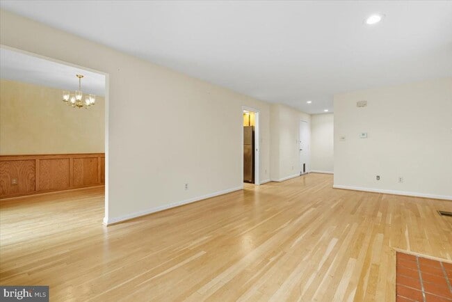 Building Photo - 3742 12th St S