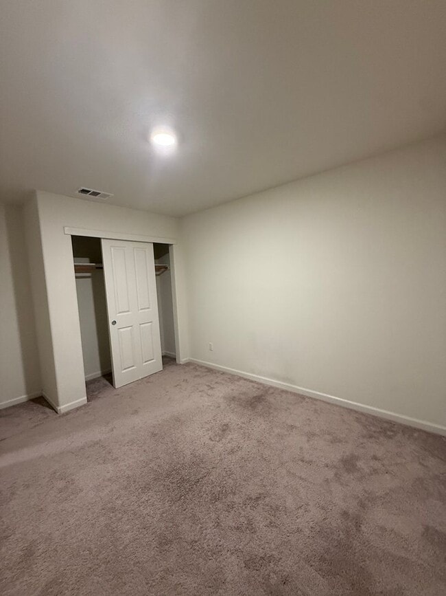 Building Photo - Half month Off!  Nice home with a huge back yard