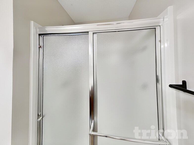 Building Photo - 21444 Hytrail Cir