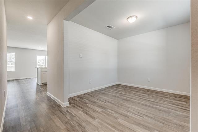 Building Photo - 3527 Chestnut Oak Dr