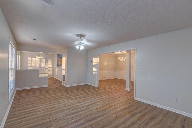 Building Photo - 632 Vonbryan Trace