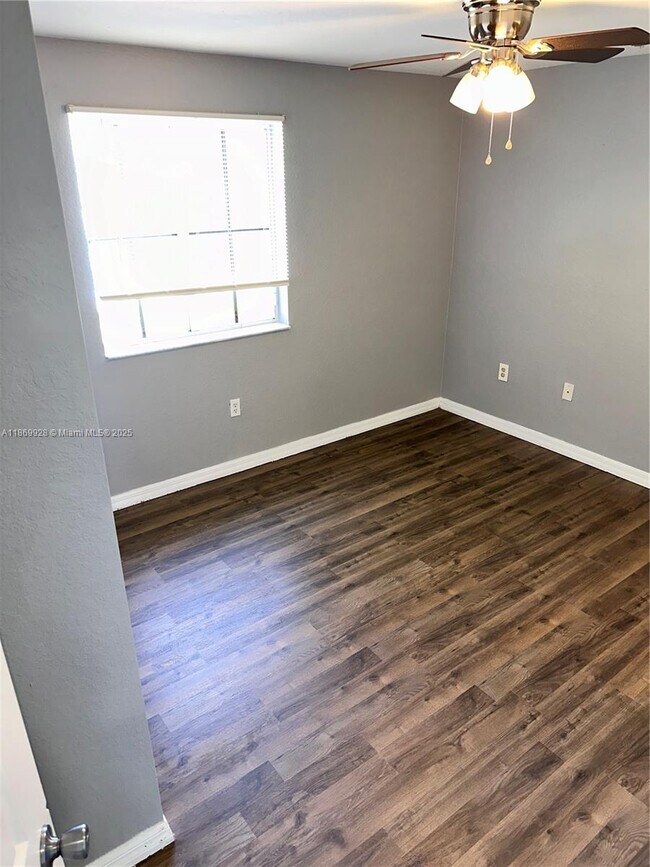 Building Photo - 6053 SW 19th Pl