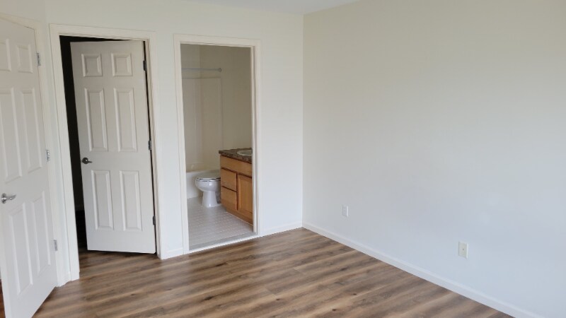 Building Photo - 3875 Forester Blvd