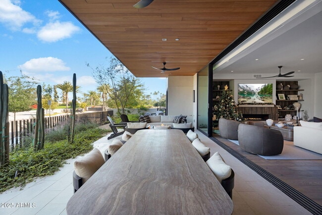 Building Photo - 6321 E Phoenician Blvd