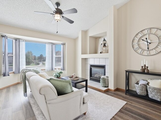 Building Photo - 418 Linda Vista Dr