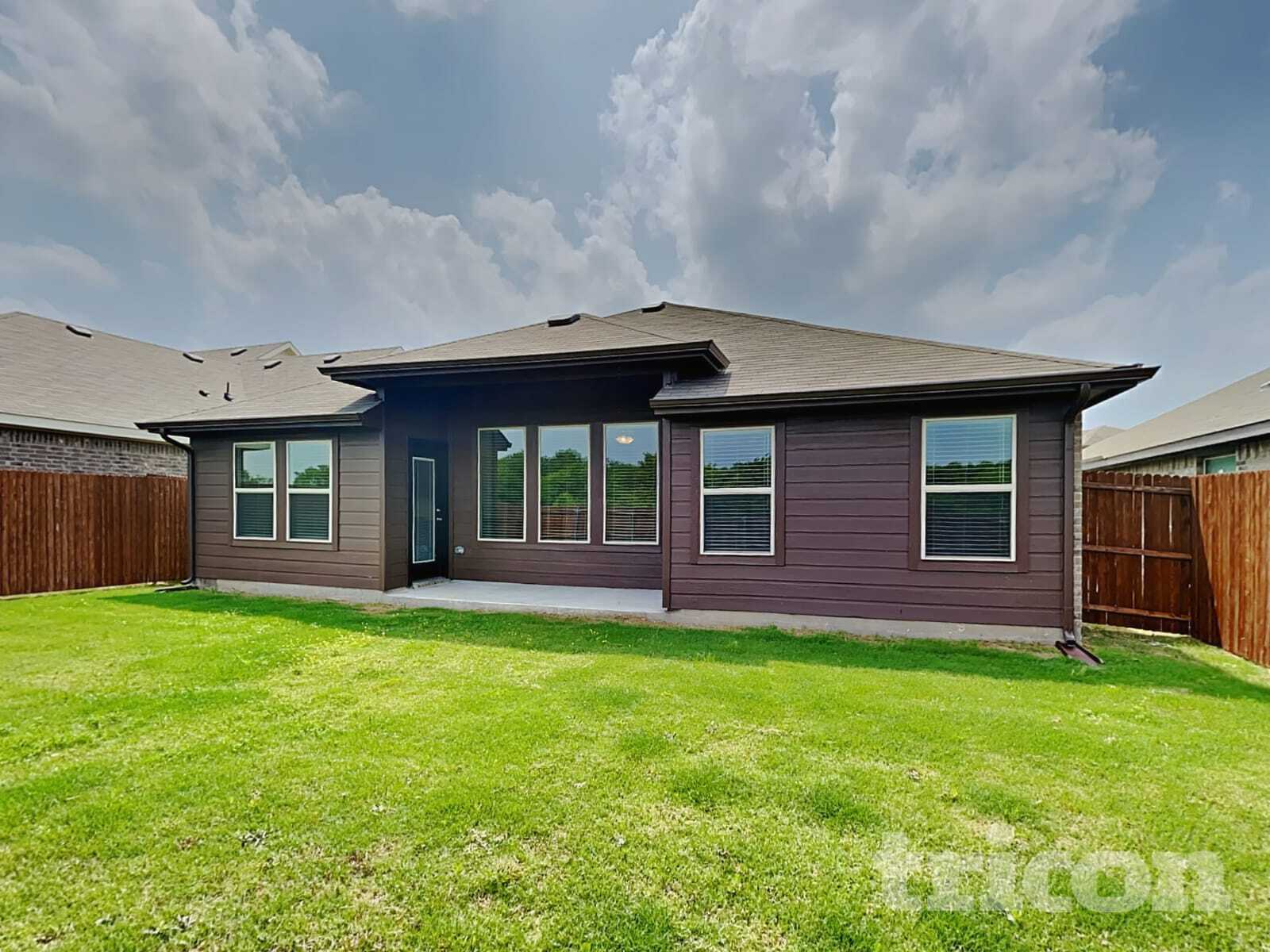 Building Photo - 9125 Nevis Dr