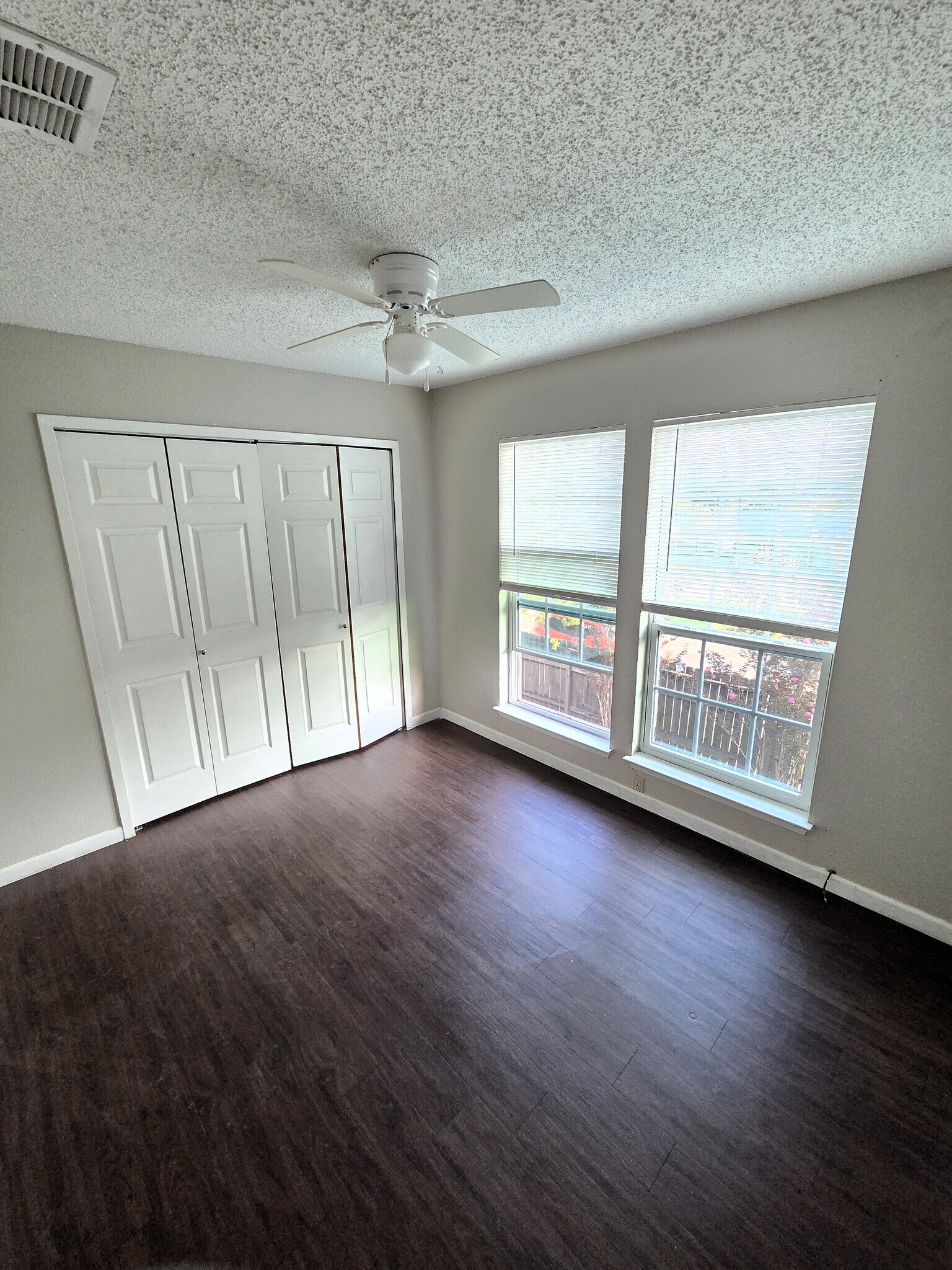 Building Photo - 11515 Meadow Pines Ct