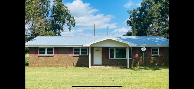 Primary Photo - 517 E Church St