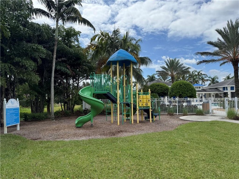 Building Photo - 4550 Mystic Blue Wy