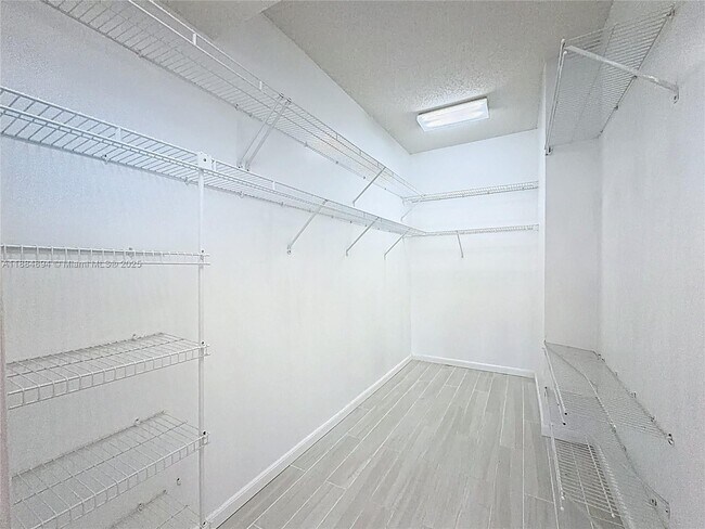 Building Photo - 10524 NW 10th St