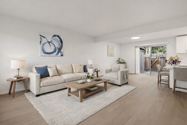 Building Photo - Spacious Renovated 3-Bedroom Home in a Highly Desirable Community