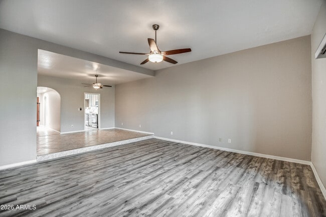 Building Photo - 16518 Lost Arrow Dr