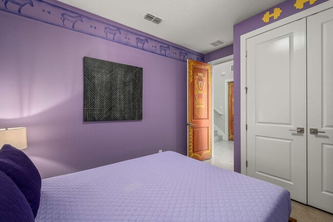 Building Photo - 7458 Gathering Dr