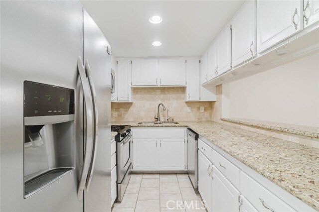Building Photo - 333 Burchett St
