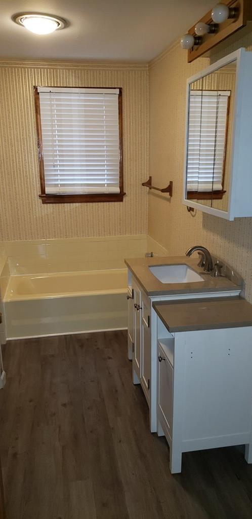 Building Photo - 3138 Monroe Ave