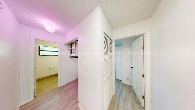 Building Photo - 13789 Bottlebrush Ct