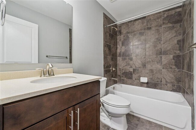 Building Photo - 655 Bell Creek Rd