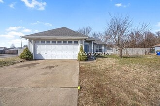 Building Photo - 100 N Brandon St