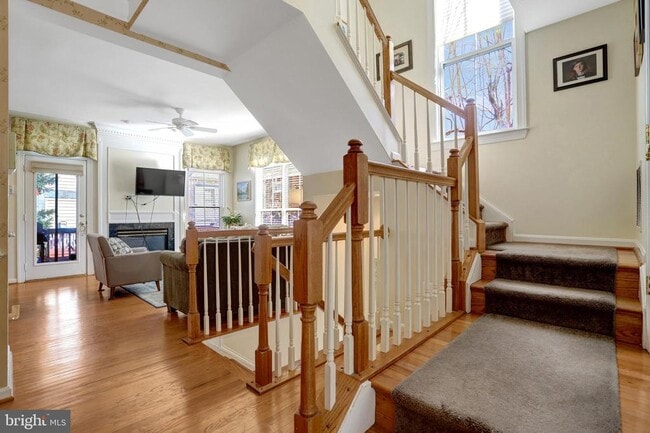 Building Photo - 5257 Bessley Pl