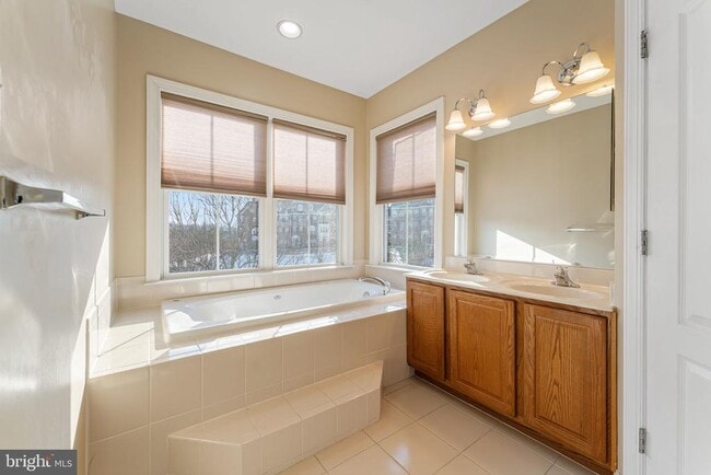 Building Photo - 2804 Moores Plains Blvd