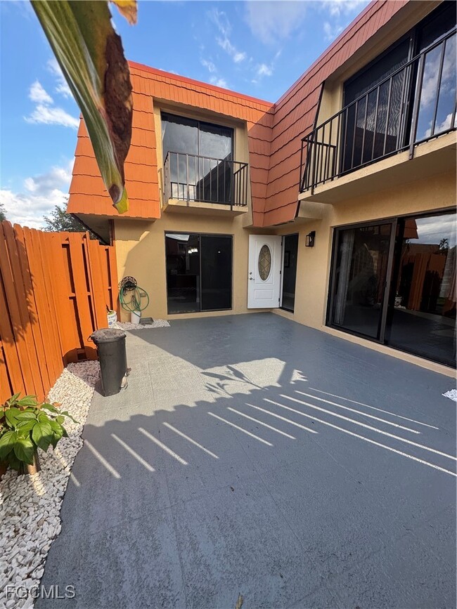 Building Photo - 1708 Park Meadows Dr