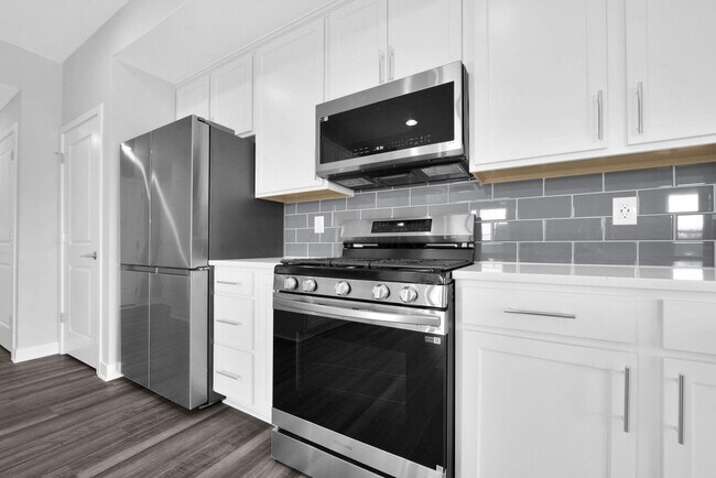 Building Photo - 5491 Fawnsbury Ct