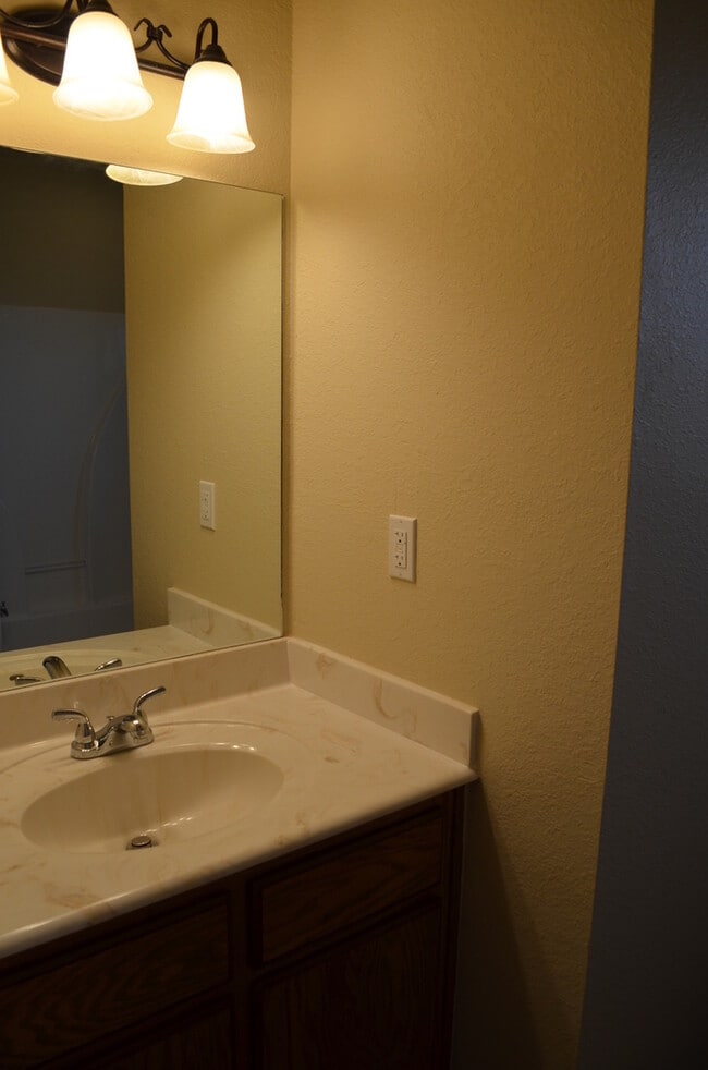 Building Photo - 1802 Tru Trail
