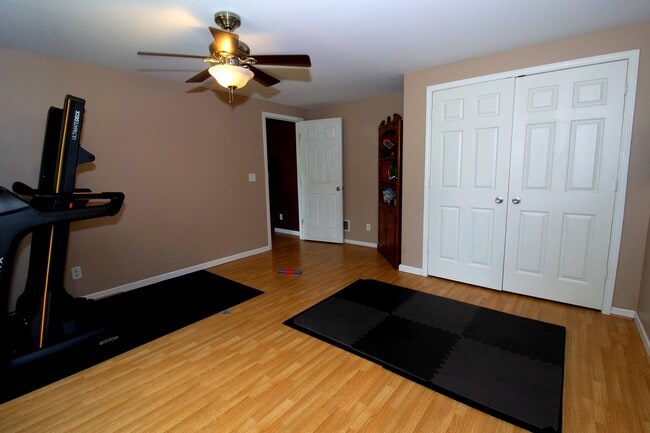 Building Photo - 108 La Vista Dr