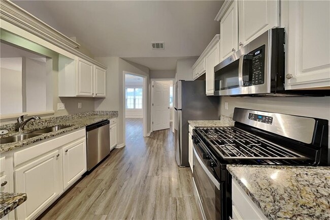 Building Photo - 255 Chapel Station Ln SE