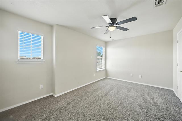 Building Photo - 1317 Village Garden Dr