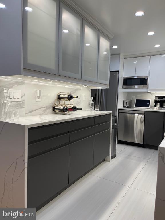 Building Photo - 519 G St SW