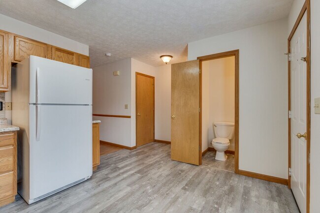 Building Photo - 118 Lori Ann Dr