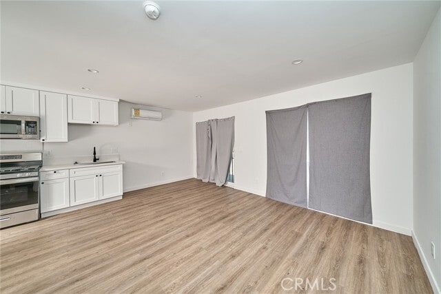 Building Photo - 8734 Ramsgate Ave