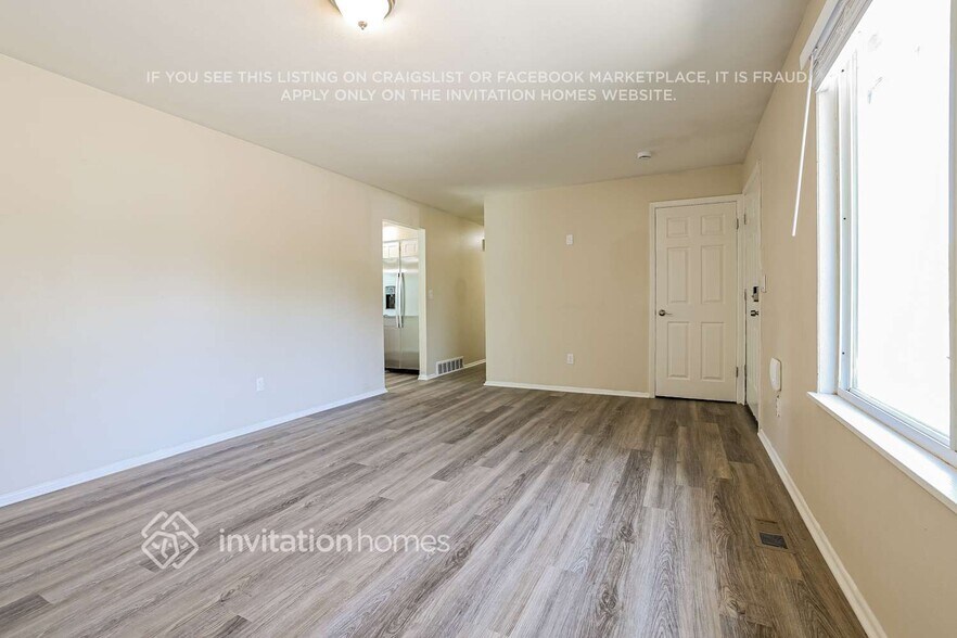 Building Photo - 3891 Jackson Way