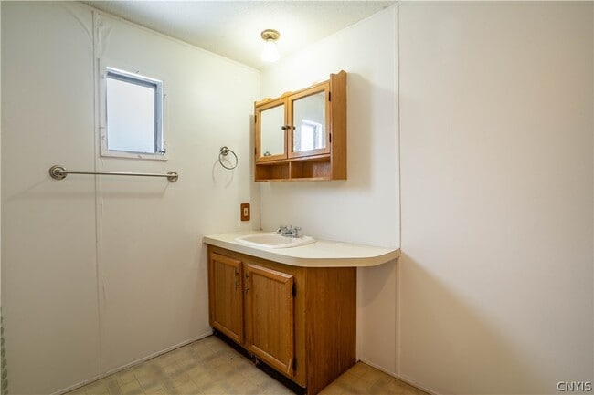 Building Photo - 108 Mountain View Ln