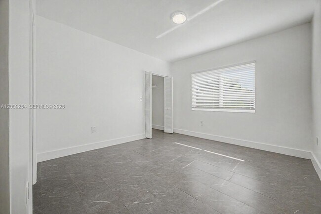 Building Photo - 8466 NW 4th Ct