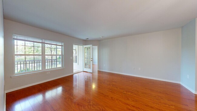 Building Photo - 2771 S Knightsbridge Cir