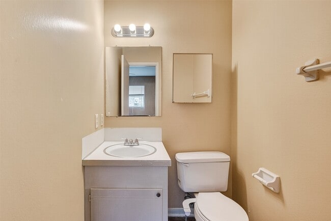 Building Photo - 4826 Redfish Reef Dr