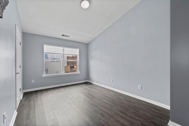 Building Photo - 1288 Liberty Pkwy NW