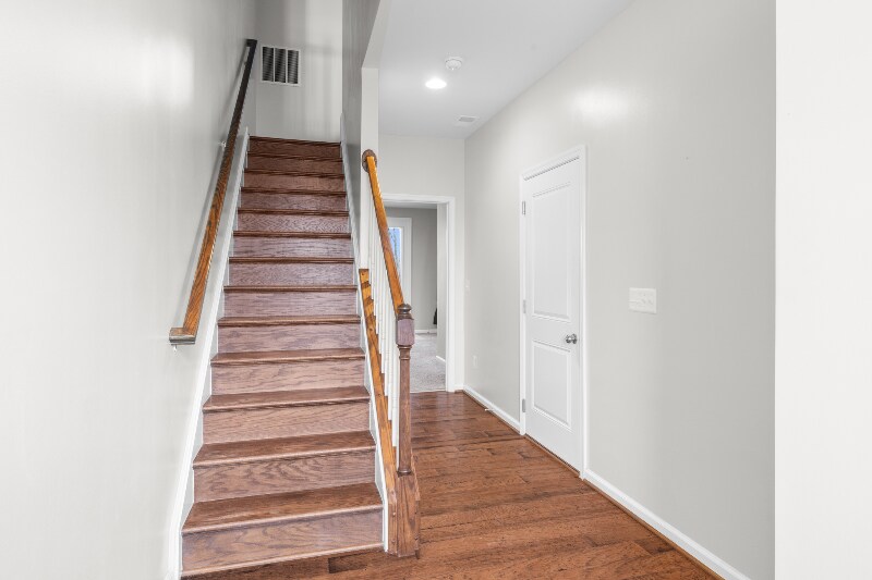 Building Photo - 133 Biscane Ct