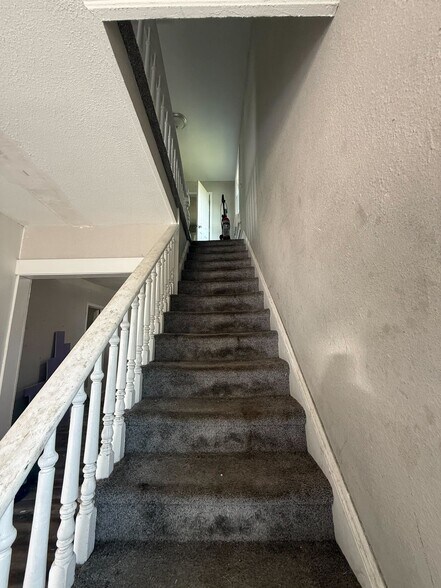 Building Photo - 1315 Poindexter St