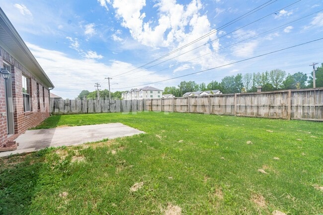 Building Photo - 965 Wineberry Rd