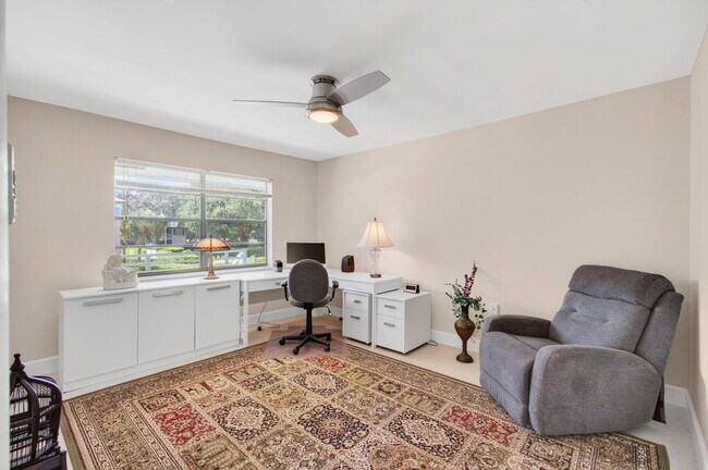 Building Photo - 30 Southport Ln