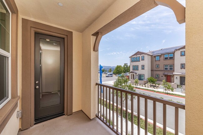 Building Photo - Brand-new must-see 3-bedroom townhome near...