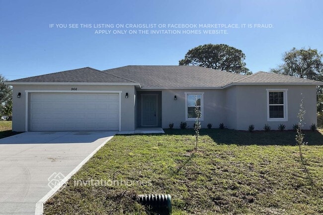 Building Photo - 966 Yuma St SE