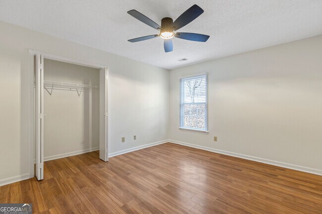 Building Photo - 2095 Uniwattee Trail SE