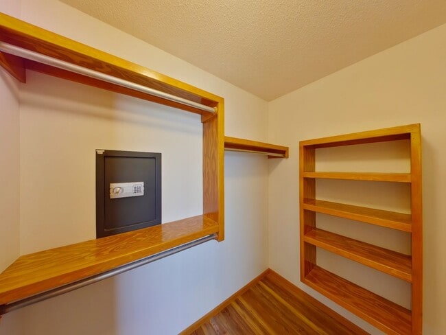 Building Photo - 1836 Wolfberry Ct